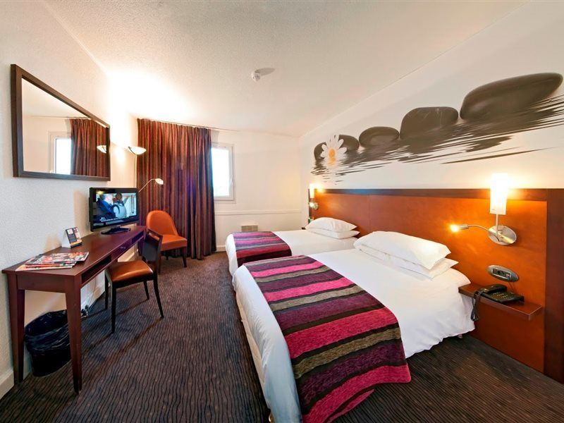 Hotel Du Golf Rosny Esterno foto