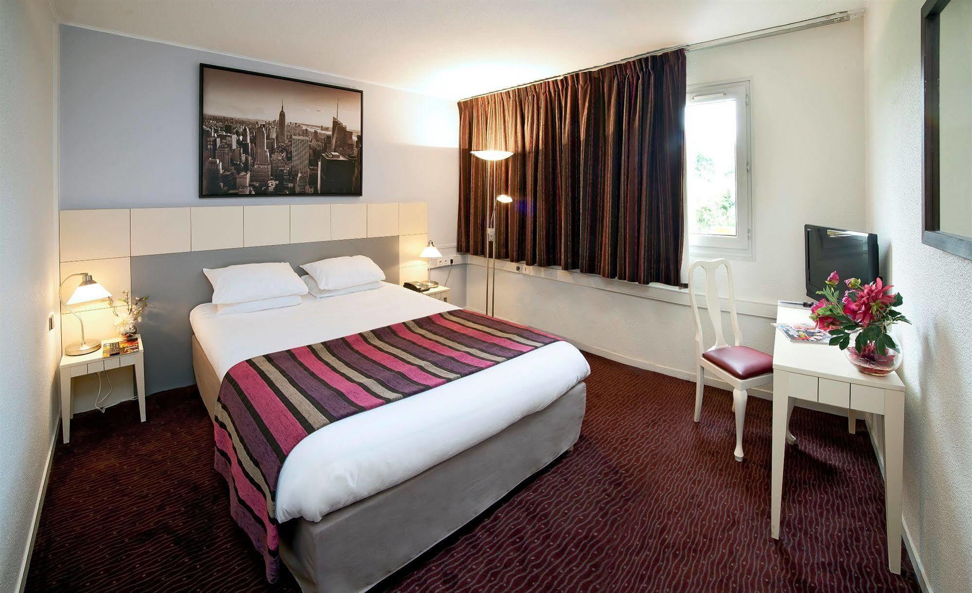 Hotel Du Golf Rosny Esterno foto